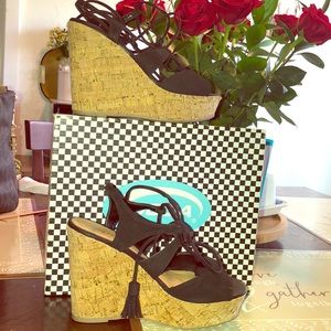 Soda black wedges style Teresa-s